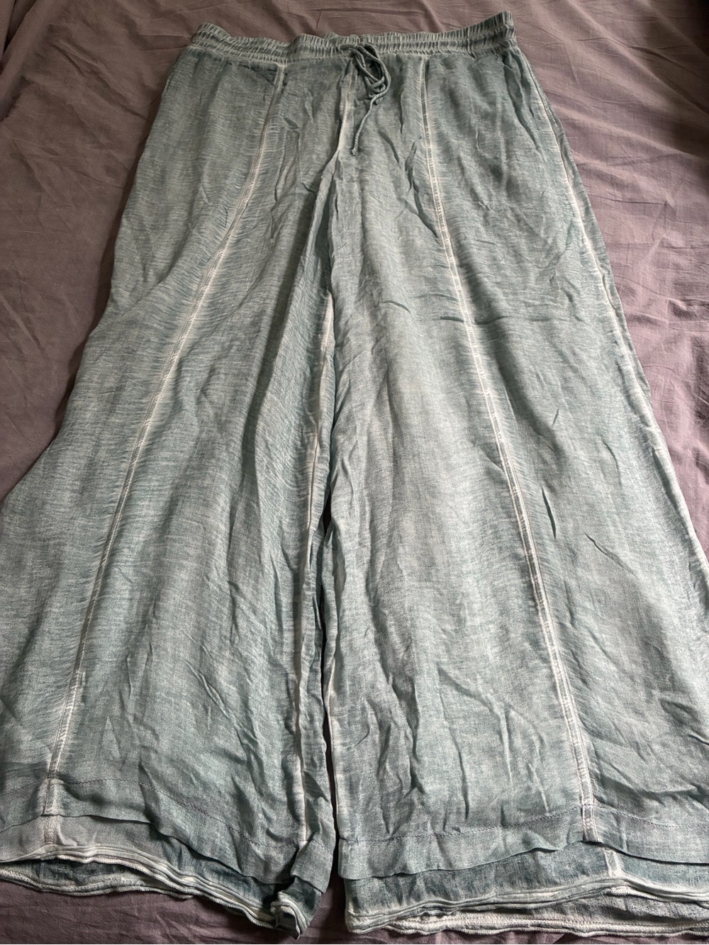 Wide leg summer weight elastic waist pants from Anthropologie size M NWOT